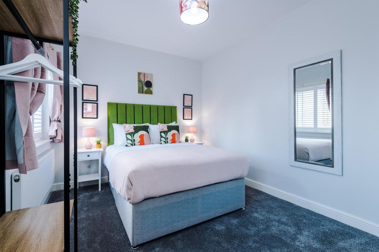 Beechwood Lodge Serviced Apartment Ковънтри Екстериор снимка