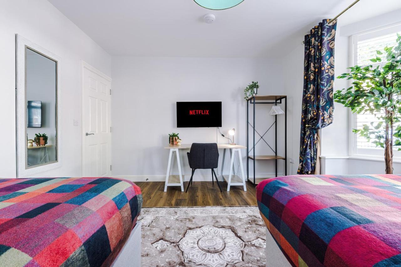 Beechwood Lodge Serviced Apartment Ковънтри Екстериор снимка