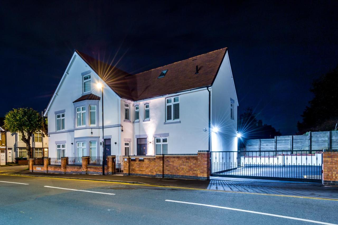 Beechwood Lodge Serviced Apartment Ковънтри Екстериор снимка