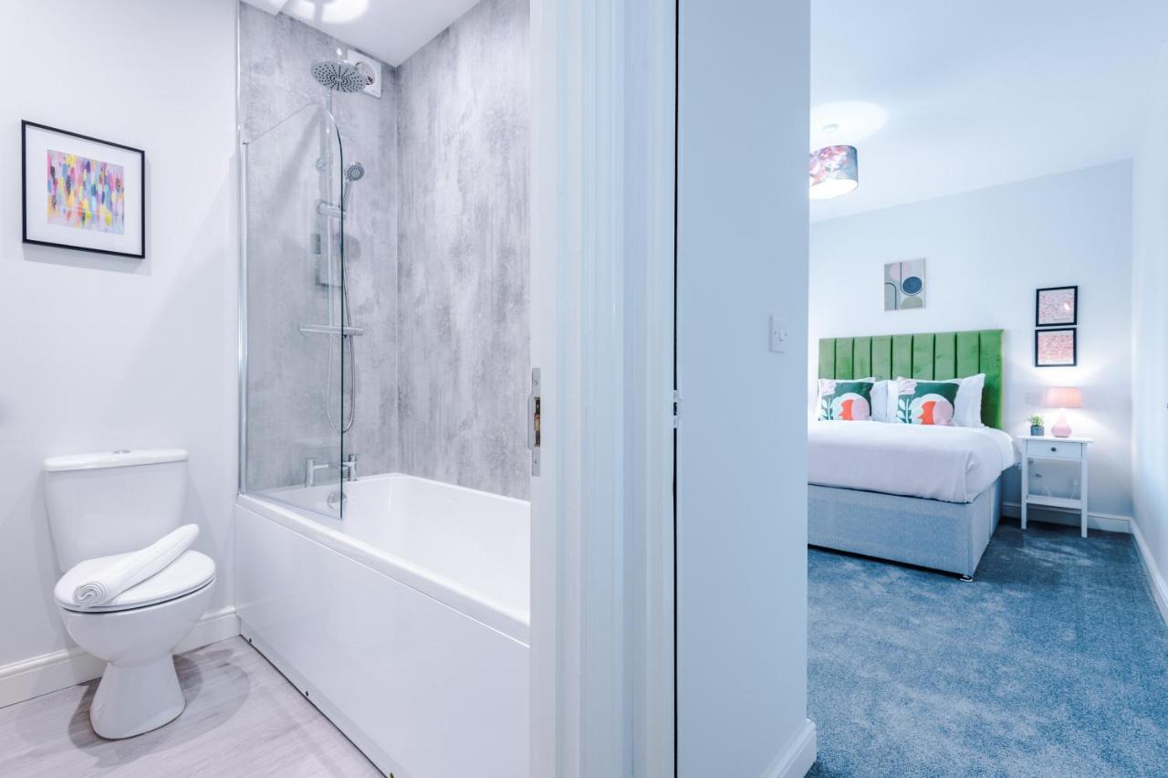 Beechwood Lodge Serviced Apartment Ковънтри Екстериор снимка
